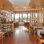 De La Réunion Hotel 3*