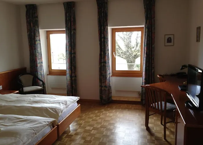 会议旅舍 酒店 3*