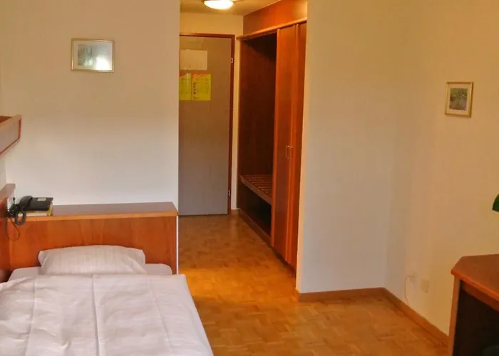 酒店 会议旅舍 3*